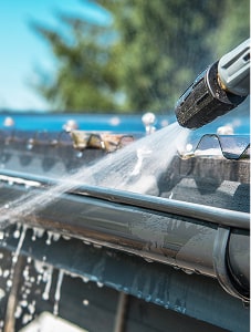 Entretien de gouttière